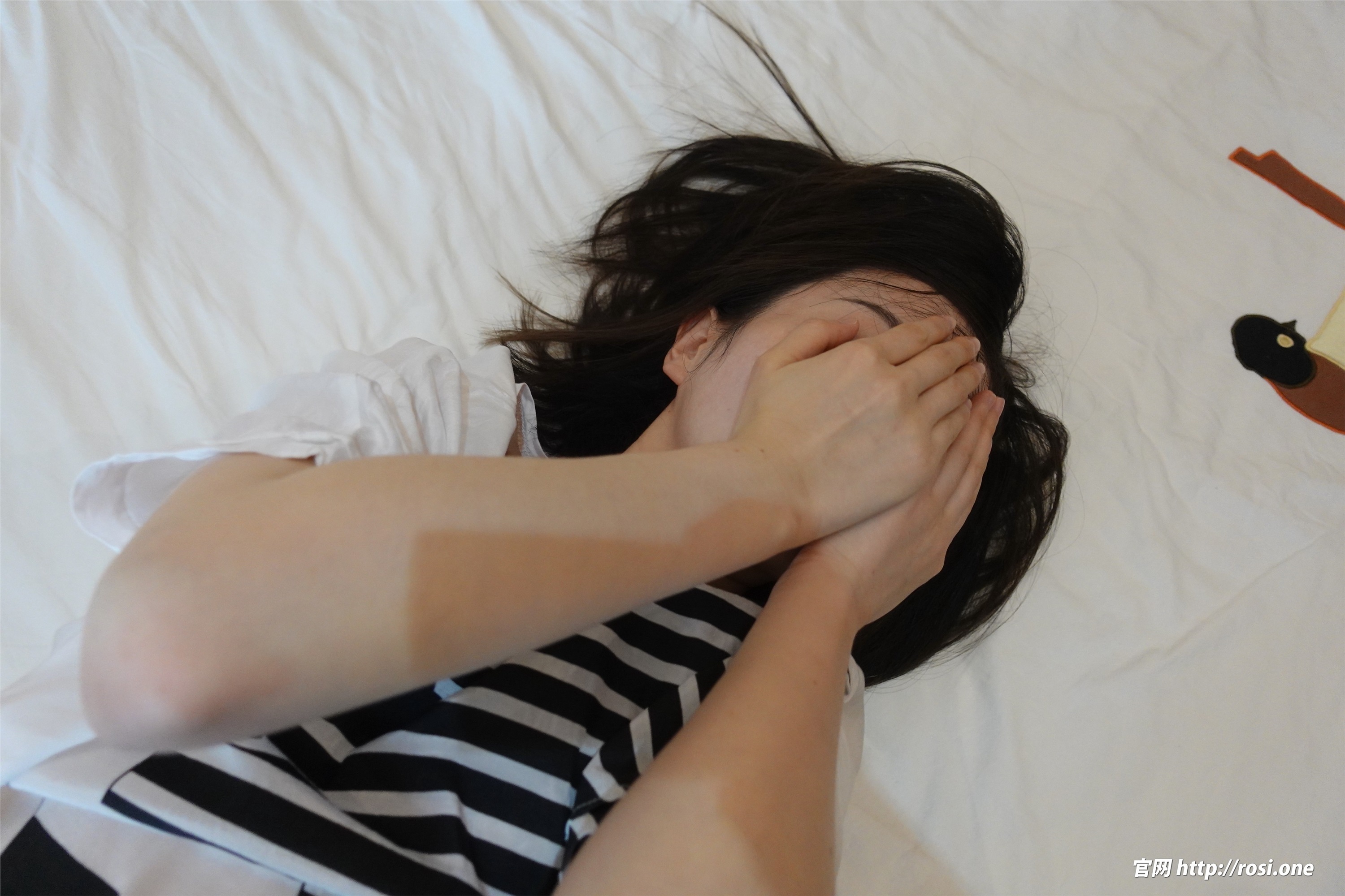 ROSI写真 2021.11.17 NO.3635